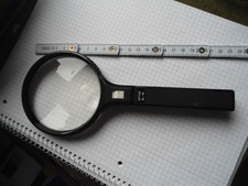 Leselupe-Handlupe mit Licht von OPTUS