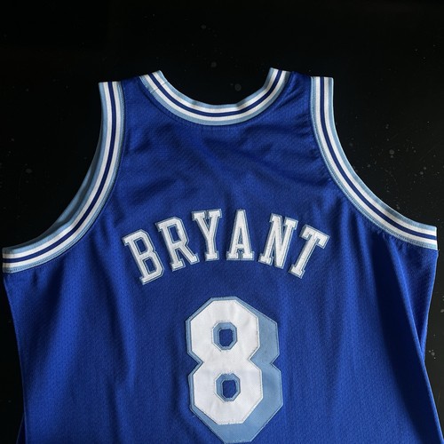 Authentic mitchell ness - authentic, kobe