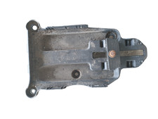 Opel Corsa C 1,0 12V Bj 03 Batterie Fach  Batteriehalterung  Halterung 09114140