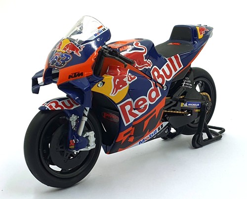 New ray scale diecast - ray,