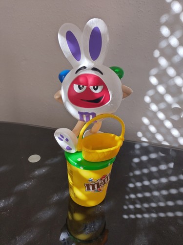 Werbefigur osterhase - m&m's,