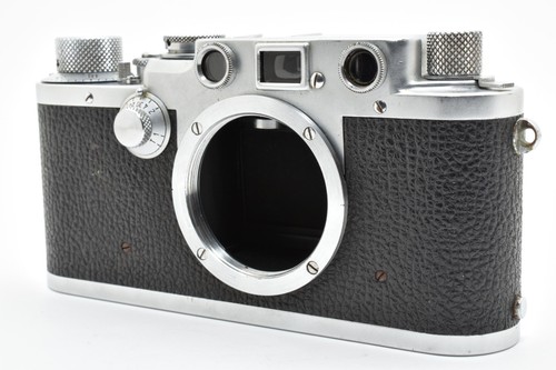 Lesen ist zustand - lesen!, leica