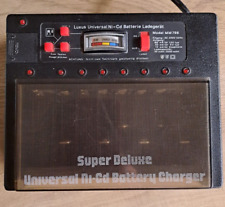 Deluxe Universal Ni-Cd Battery Charger Batterieladegerät mit Tester MW798