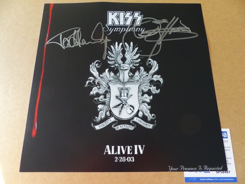Kiss gene simmons - kiss, &