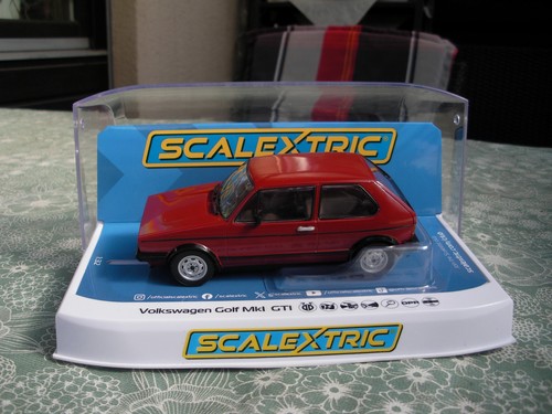 Scalextric autos analog - 1:32,
