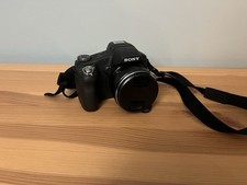 Sony DSC-HX100V 16.2 MP 30x Opt. Zeiss-Zoom Full HD Video