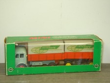 Mercedes LKW mit Anhanger -