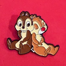 Pin, Badge, Anstecker, A- und B-Hörnchen, Chip & Chap