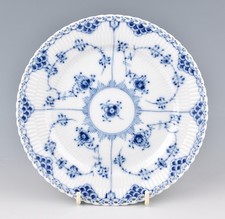 Royal Copenhagen (Dänemark) Porzellan Teller blau geriffelt Vollspitze 19 cm Nr.620