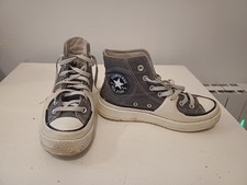 Gr. UK 5 schwarze Plateau