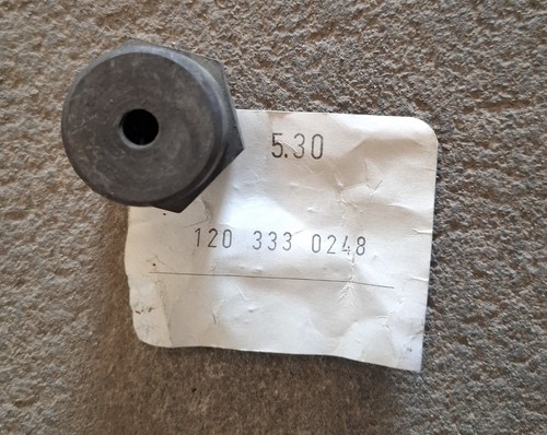 Gewindebüchse 120 333 - 333, 02
