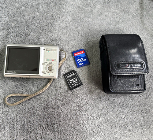 Casio exilim digicam - ex-z6,