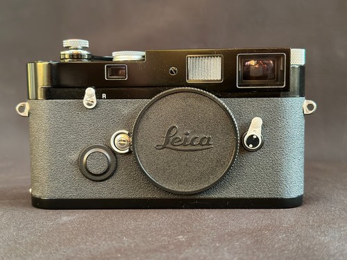 Leica black paint - leica, 0.72