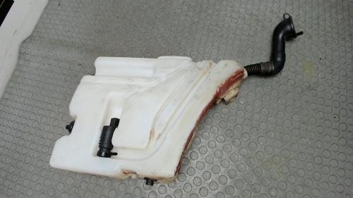 Scheibenwaschbehälter