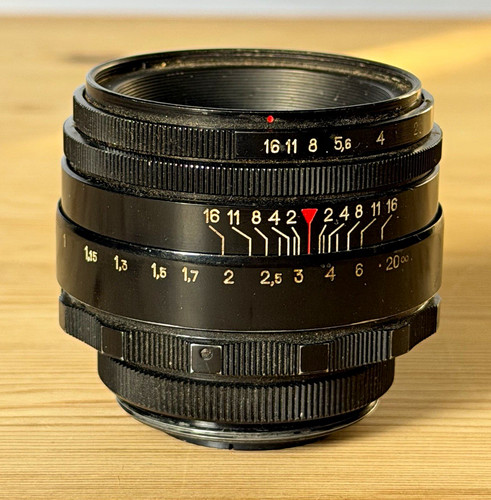 Helios 58mm 2 kmz - f/2, m42