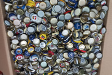 14,9 kg Kronkorken /