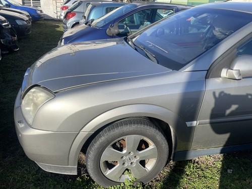 Opel vectra kombi - opel, kotflügel