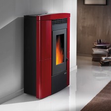 Dal Zotto Karin Pelletofen Majolika Keramik-Kacheln Bordeaux 8 kW Ofen Pellets