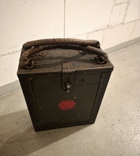 Alte Militär Kiste 1. Oder 2