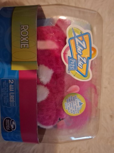 Zhu pets roxie - zhu,