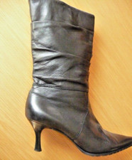 (141) Stiefel gebraucht  37,5