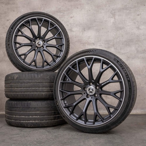 Mercedes 63 amg - 43,
