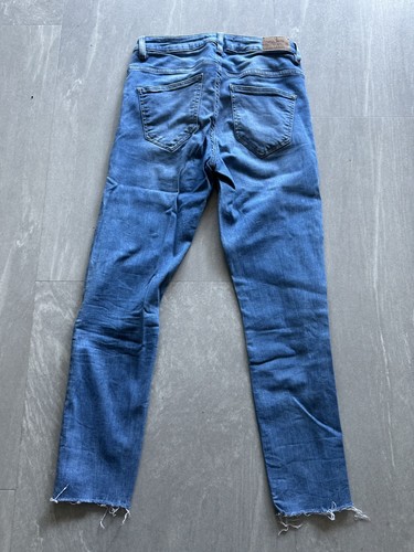 Blind date jeans - date,