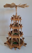 Weihnachtspyramide antik, 4-stöckig, neuwertig, Erzgebirge