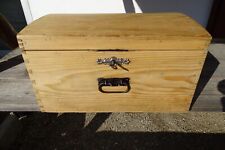 1910 kl. orig. BUCKELTRUHE