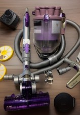 Dyson DC08 Staubsauger -
