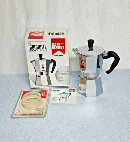 Neuer espressokocher bialetti - neuer,