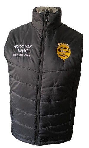Who cast crew jacket on - jacket,