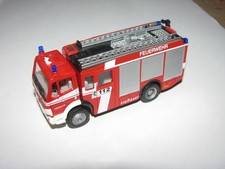 Herpa 227469 SoMo Mercedes-Benz Sk´94 HLF 2000 Feuerwehr Stuttgart, rot