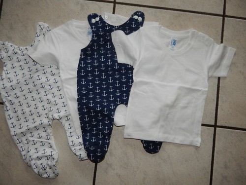 Babystrampler weiß d blau - babystrampler,