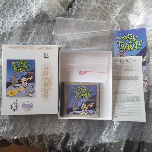 Day the tentacle - the, box