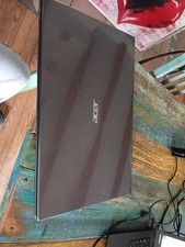 Acer V3 771G