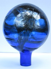 Rosenkugel aus Glas.  blau mit Netzdekoration    XXL  ø 20 cm.