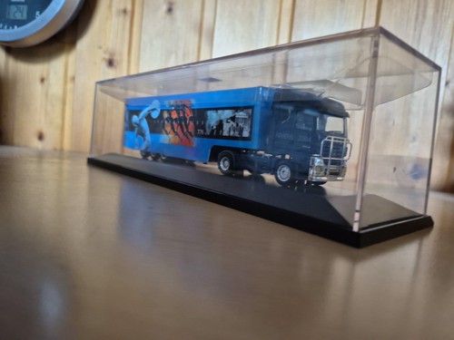 Herpa truck athen 2004 - mb,