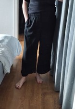  H&M Gr. 40/42 Chiffonhose
