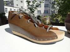 TRIPPEN Holz Damen Premium Keilabsatz Schuhe Sandalen Leder Germany Gr.41 Neu