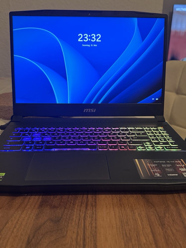 Msi katana hx - katana,