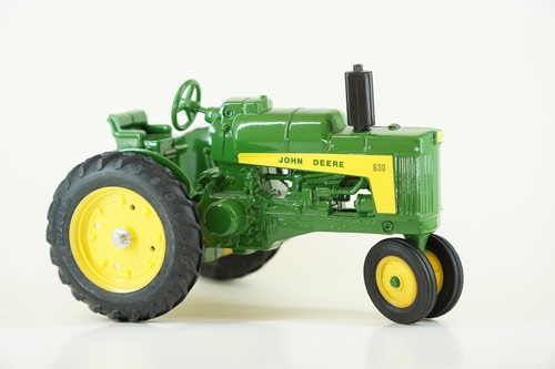 Ertl john deere 630 ohne - ertl,