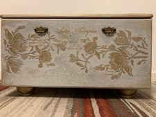 Design Exklusive Truhe aus Massivholz 75x43x43cm