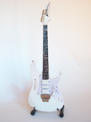 Ibanez jem steve vai - jem,