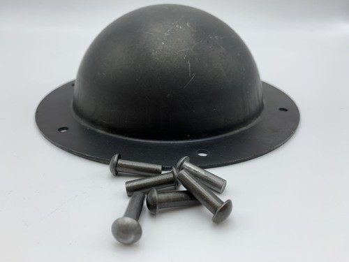 Einfacher schildbuckel mit - einfacher,