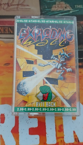 Exploding wall byte - (byte, back
