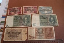 Sieben alte geldscheine - sieben,