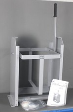 Rapid AFB 30 Abfüllbock Wandhalter Abfüllhilfe Kanisterbock für Kanister 20-30l