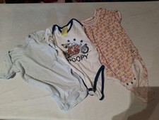 3 Baby Body´s, mehrfarbig, Gr. 86/92