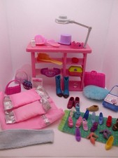 Barbie Schminktisch und Accessoires